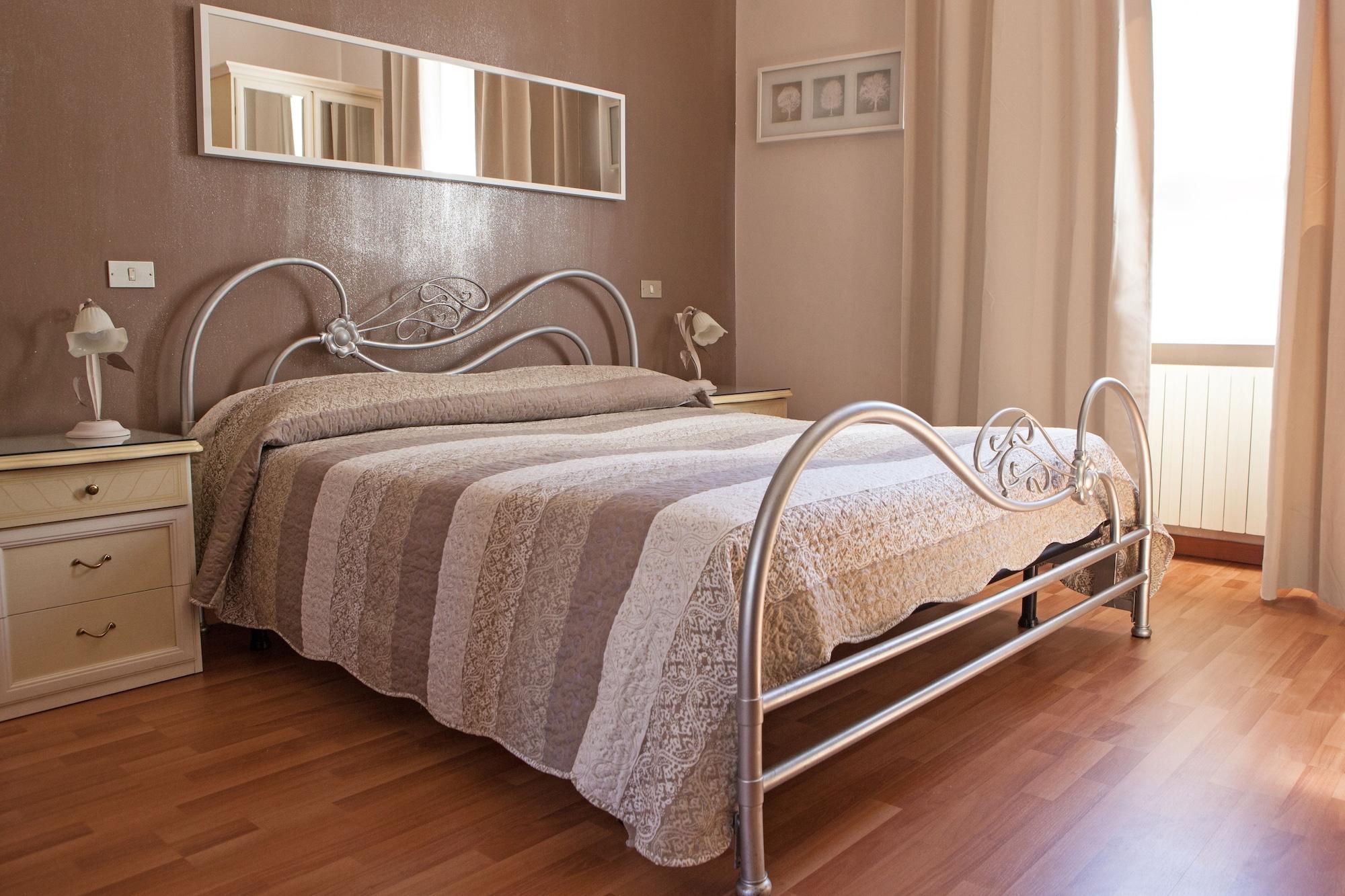 Hotel Adriano Торино Екстериор снимка