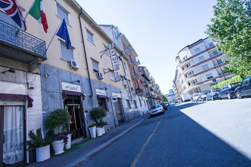Hotel Adriano Торино Екстериор снимка